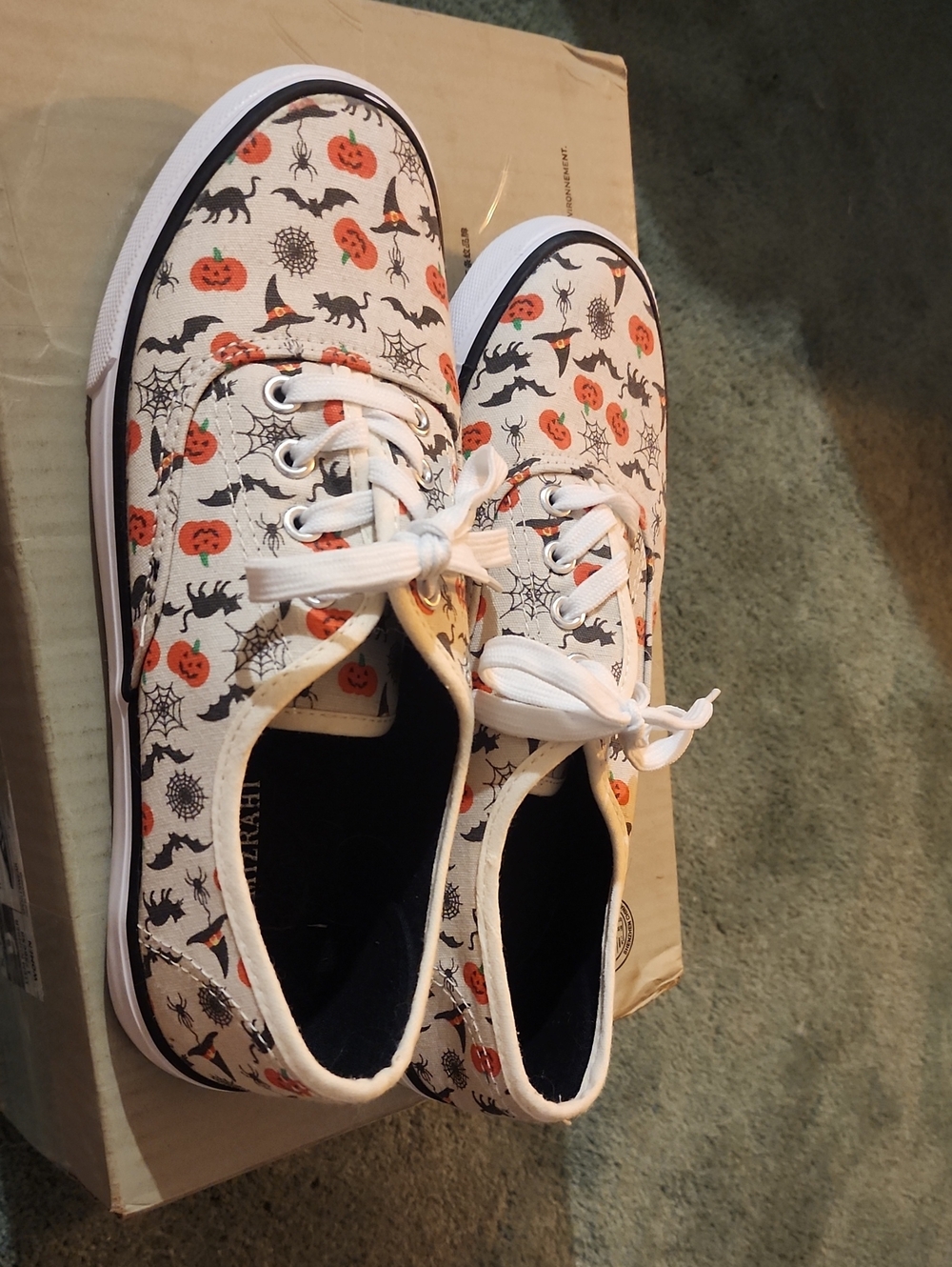 Womens Halloween Print Canvas Sneakers - Cream & Orange